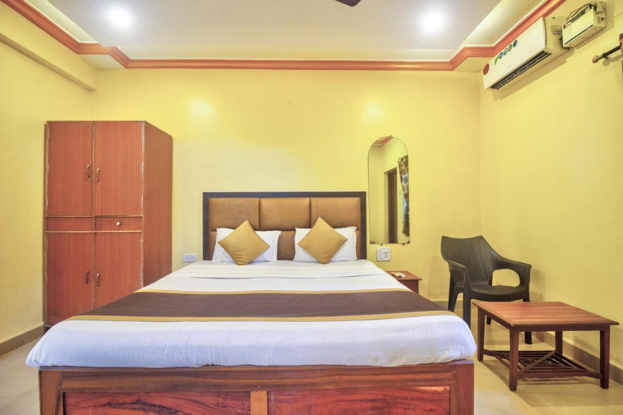 Hotel Purushottam Residency Calangute Exterior photo